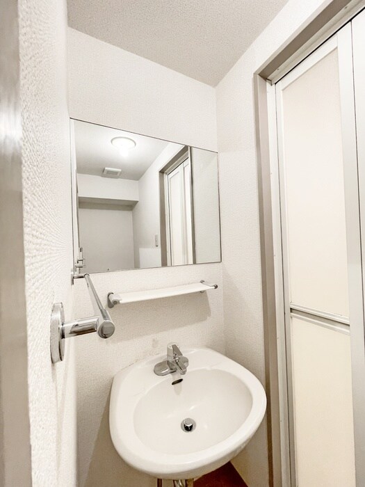 物件内観写真15　(洗面)