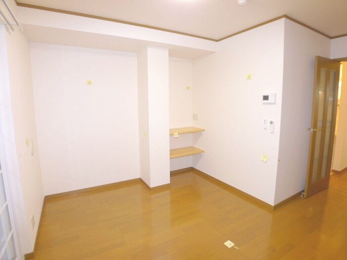 物件内観写真6　(居室)