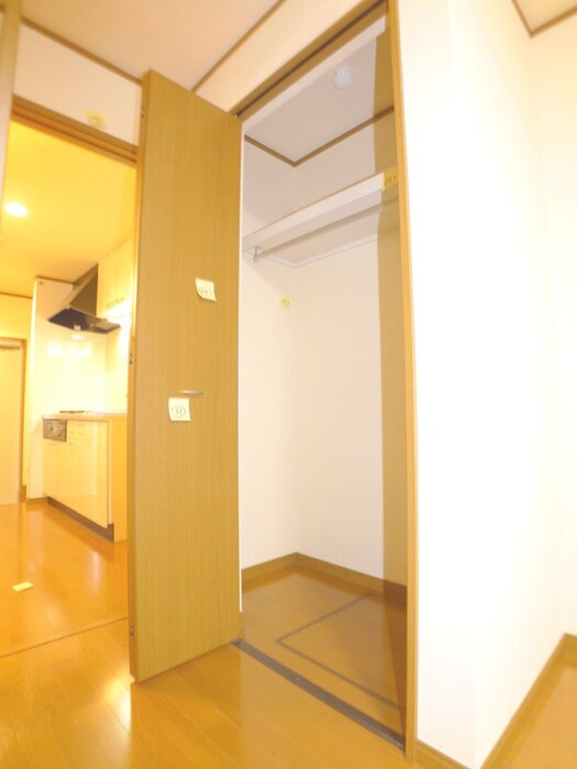 物件内観写真11　(収納)