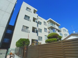 メゾンドール蕨外観写真