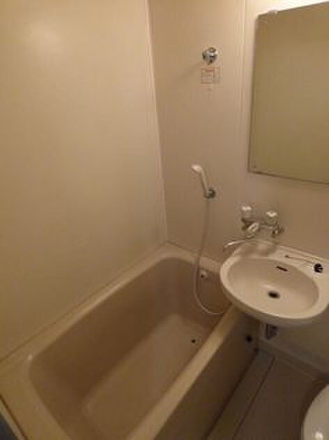 物件内観写真8　(バス／シャワールーム等)