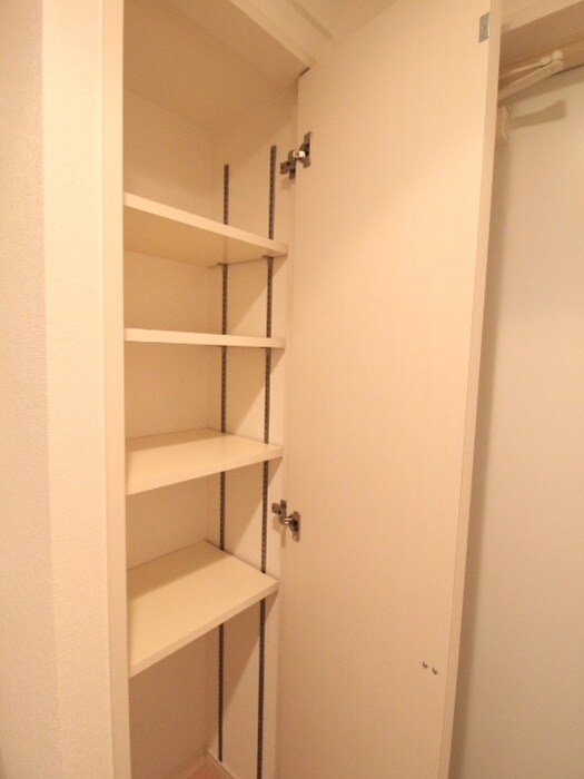 物件内観写真19　(靴箱)