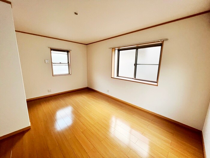 物件内観写真8　(居室)