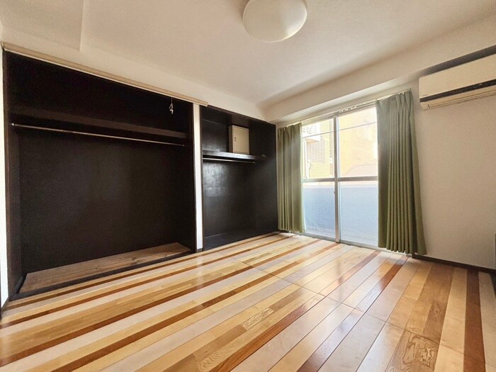 物件内観写真8　(居室)