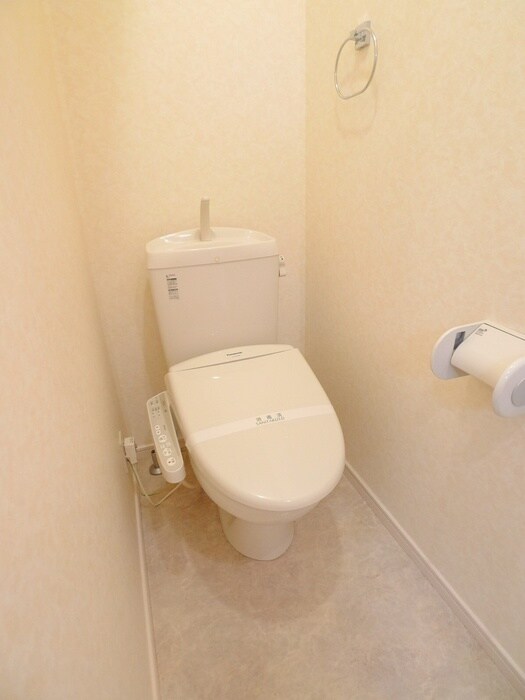 物件内観写真13　(トイレ)