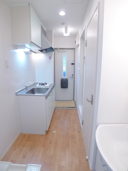 物件内観写真16　(廊下)