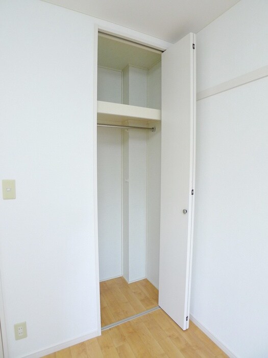 物件内観写真17　(収納)