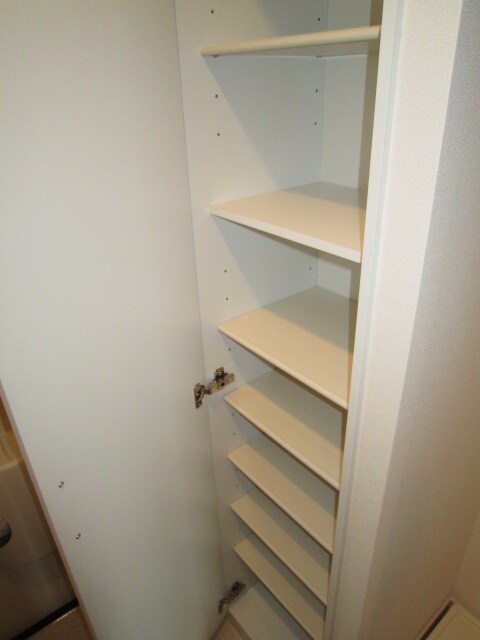 物件内観写真15　(靴箱)