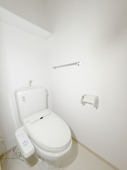 物件内観写真16　(トイレ)