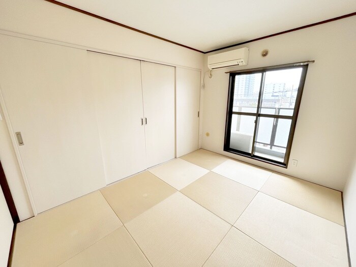 物件内観写真8　(居室)