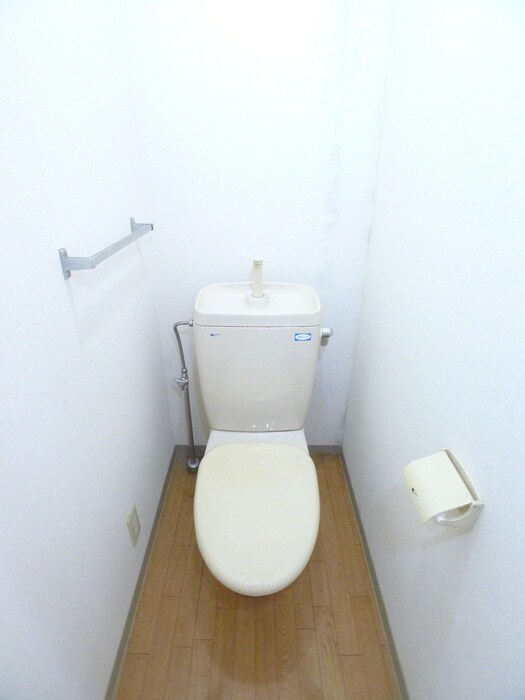 物件内観写真14　(トイレ)