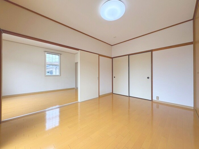 物件内観写真9　(居室)