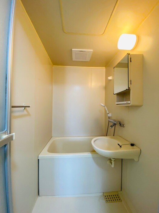 物件内観写真8　(バス／シャワールーム等)