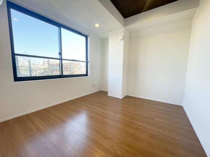 物件内観写真9　(居室)