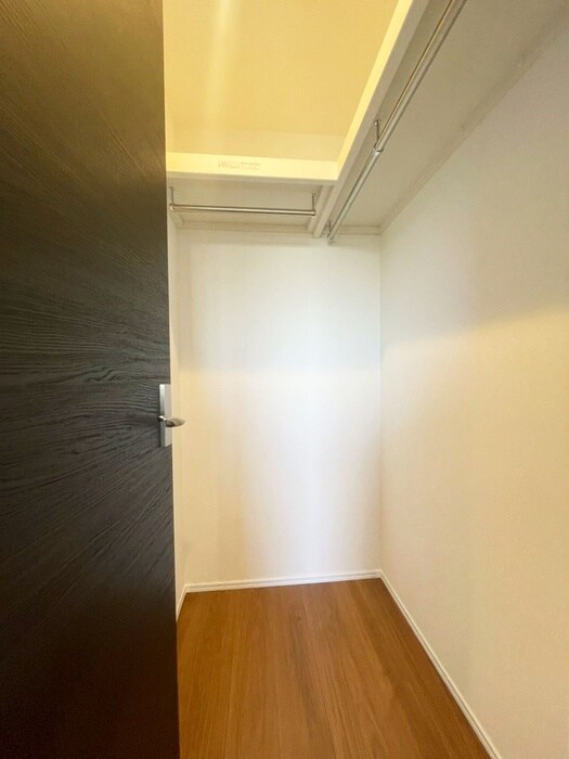 物件内観写真15　(収納)