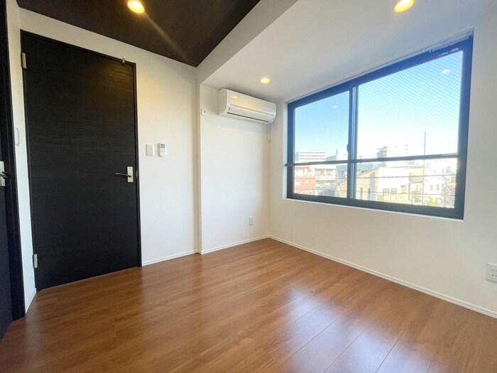 物件内観写真18　(居室)