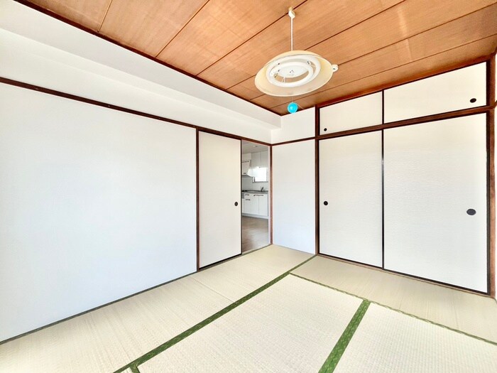 物件内観写真9　(居室)