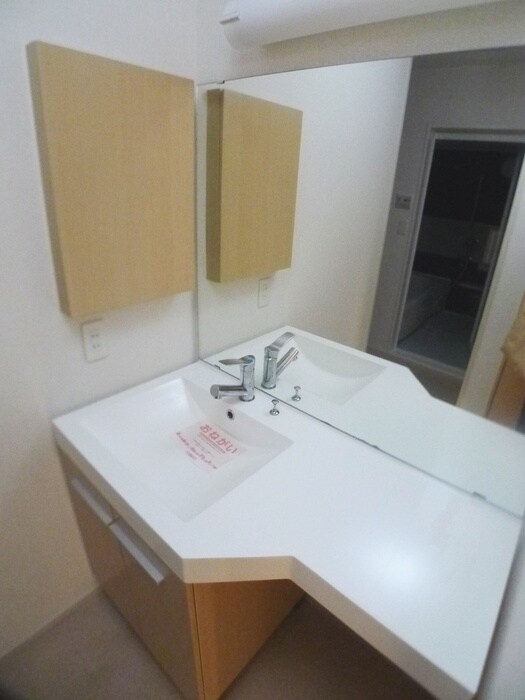 物件内観写真14　(洗面)