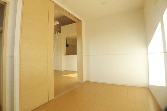 物件内観写真21　(居室)