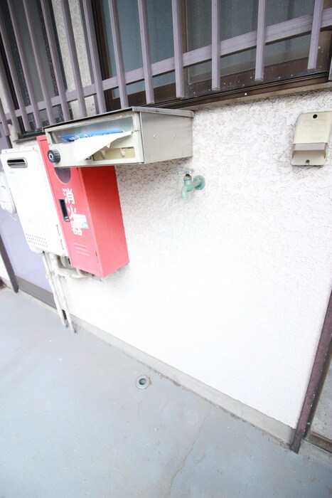 物件内観写真14　(洗濯機置場)