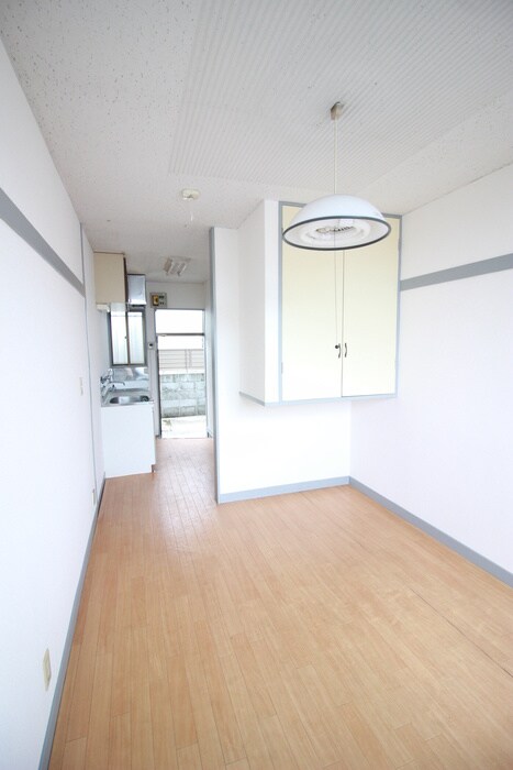 物件内観写真15　(居室)