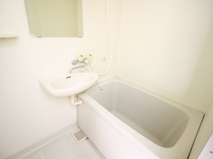 物件内観写真12　(バス／シャワールーム等)