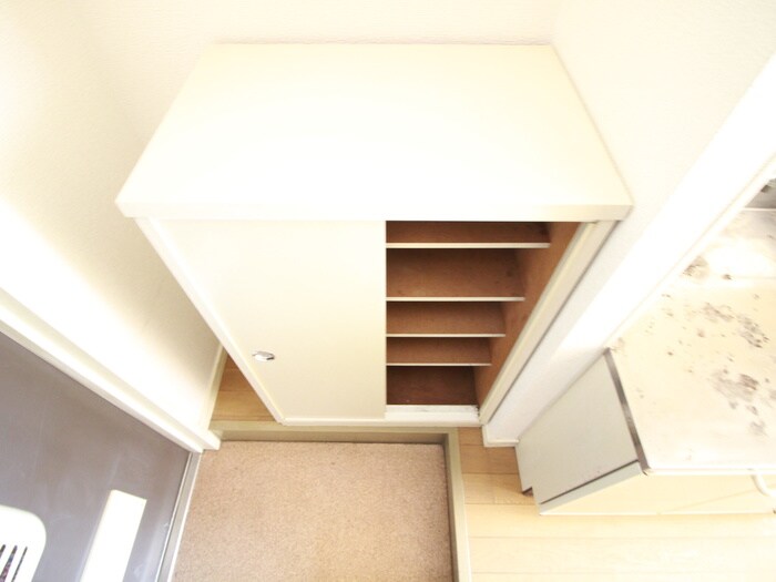 物件内観写真15　(靴箱)