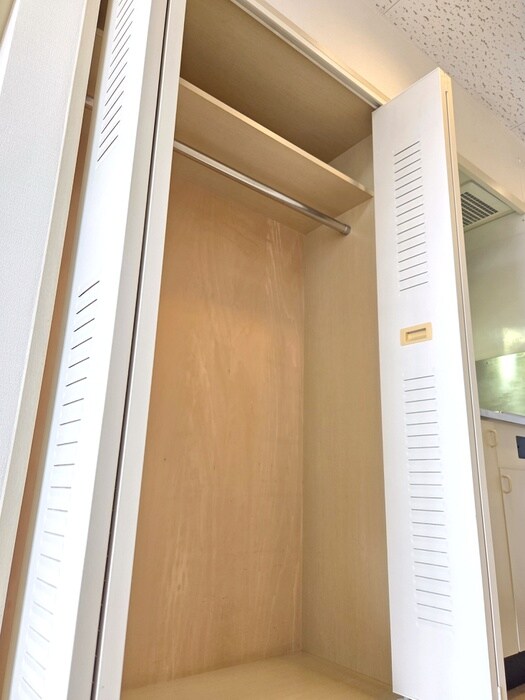 物件内観写真20　(収納)