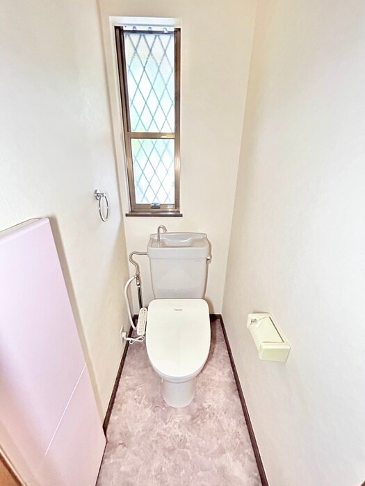 物件内観写真7　(トイレ)