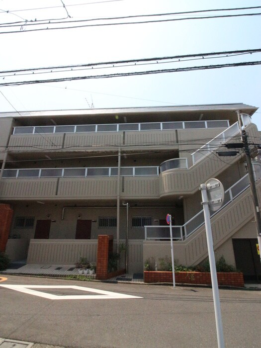 物件外観写真6　(外観写真)