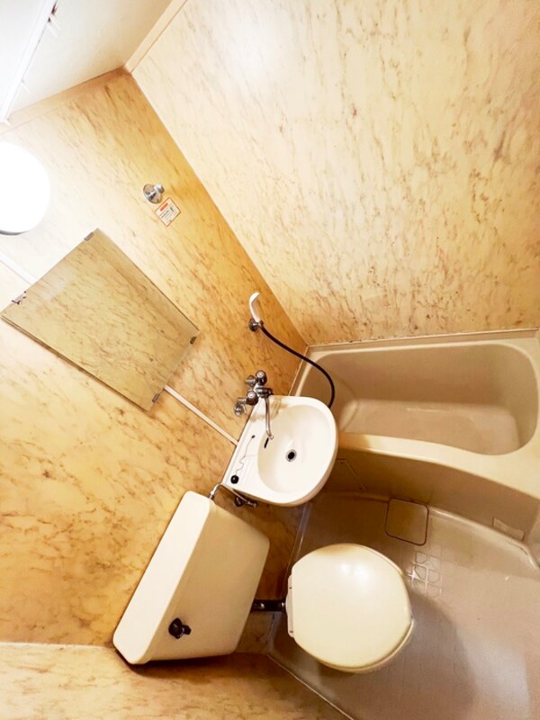 バス／シャワールーム等