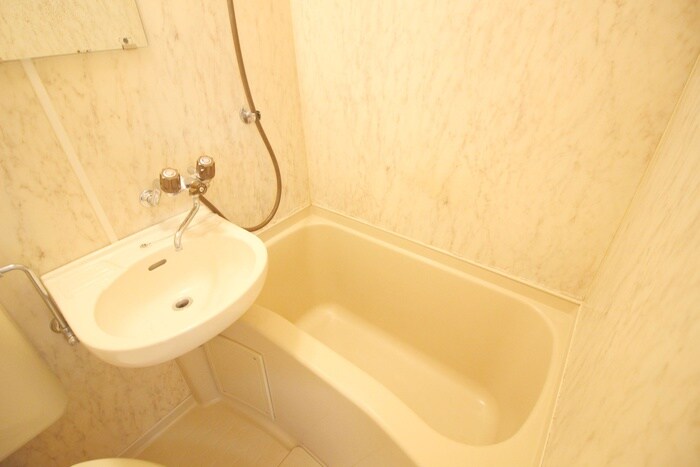 物件内観写真12　(バス／シャワールーム等)