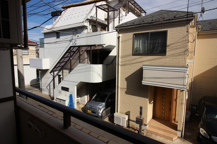 物件内観写真16　(室内からの展望)