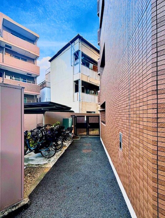 物件外観写真4　(外観写真)