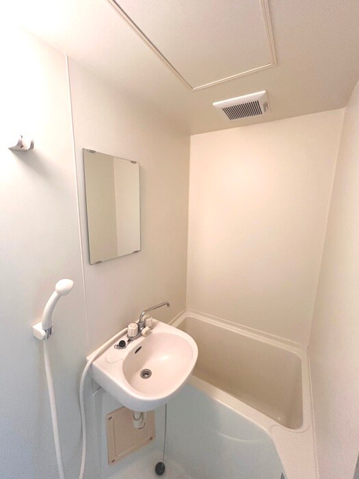 物件内観写真13　(バス／シャワールーム等)