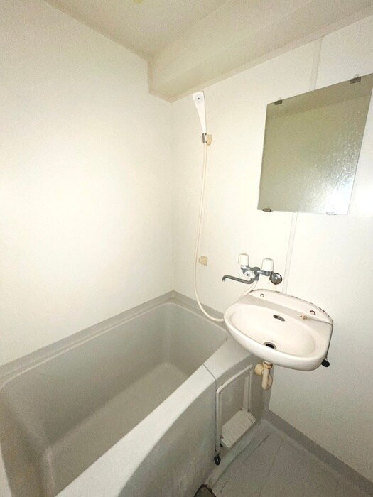 物件内観写真10　(バス／シャワールーム等)