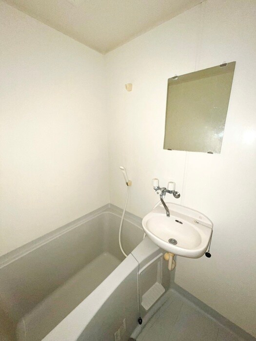 物件内観写真10　(バス／シャワールーム等)