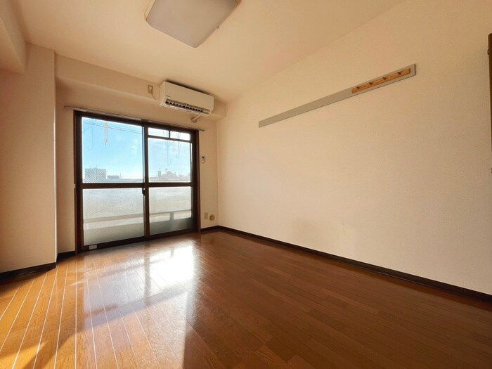 物件内観写真17　(居室)