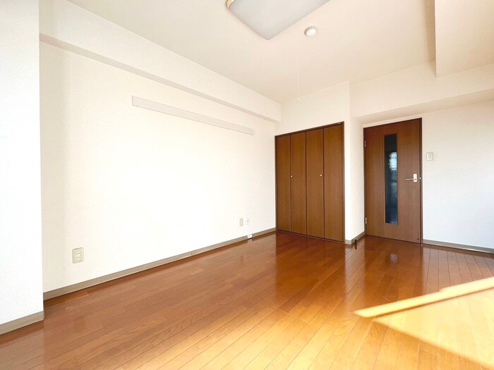 物件内観写真18　(居室)
