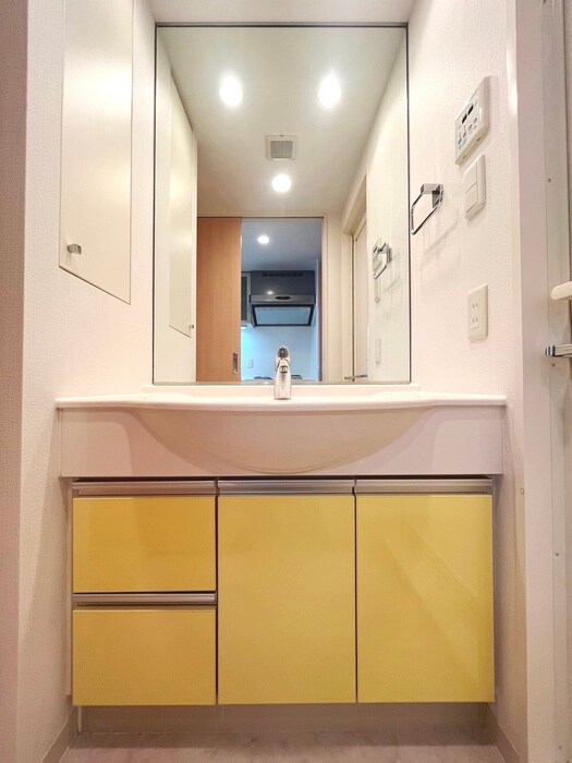 物件内観写真12　(洗面)