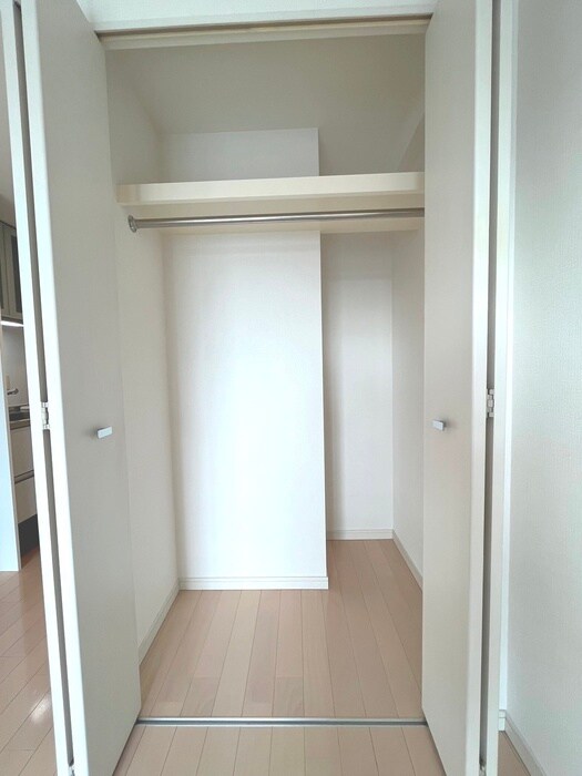 物件内観写真13　(収納)