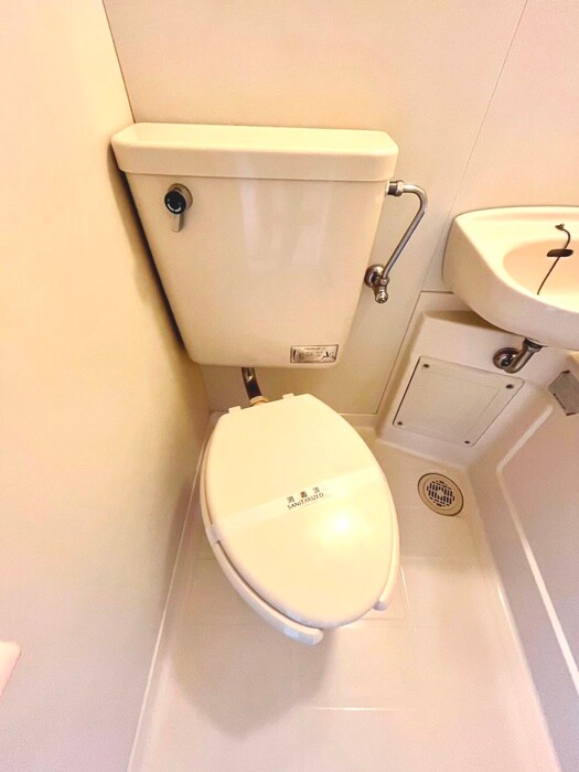 物件内観写真22　(トイレ)