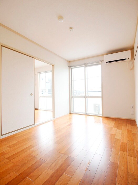 物件内観写真11　(居室)