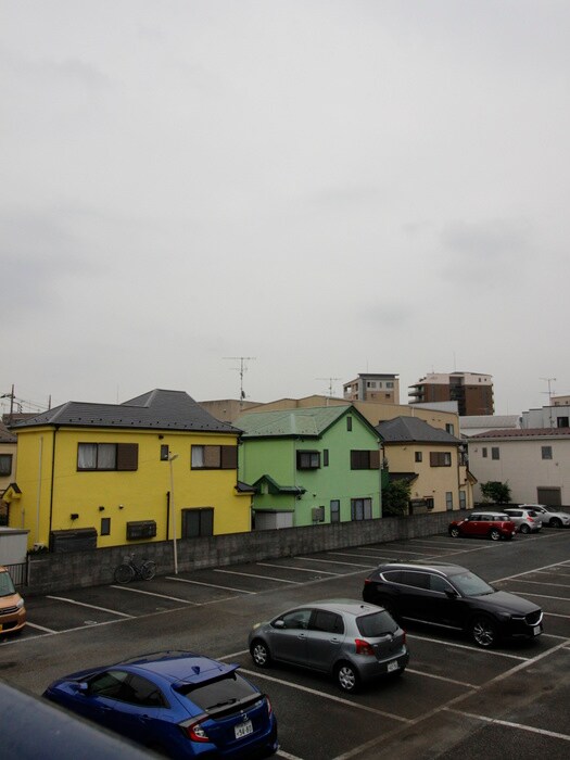 物件内観写真16　(室内からの展望)