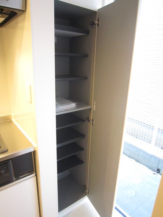 物件内観写真15　(靴箱)