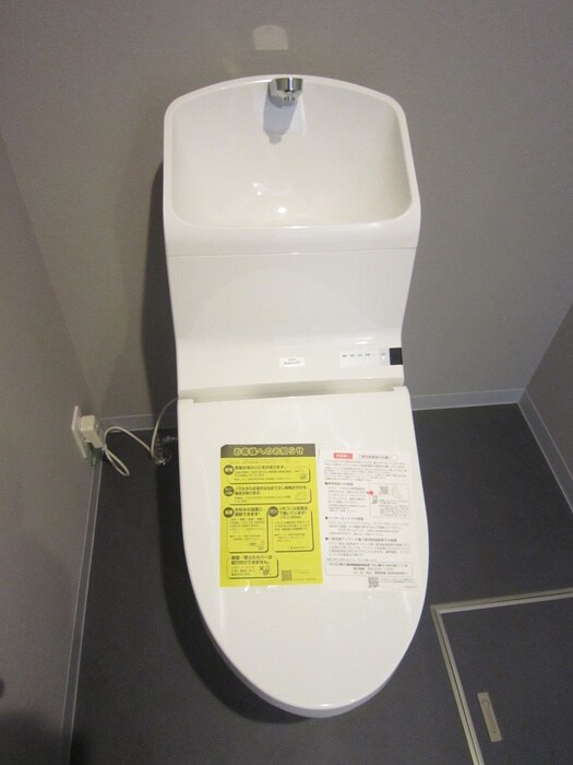 物件内観写真16　(トイレ)