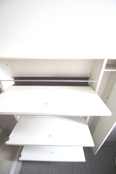 物件内観写真16　(靴箱)