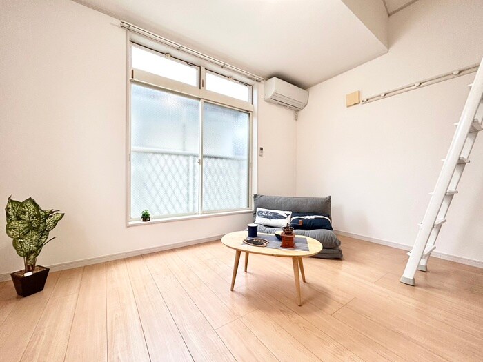 物件内観写真8　(居室)