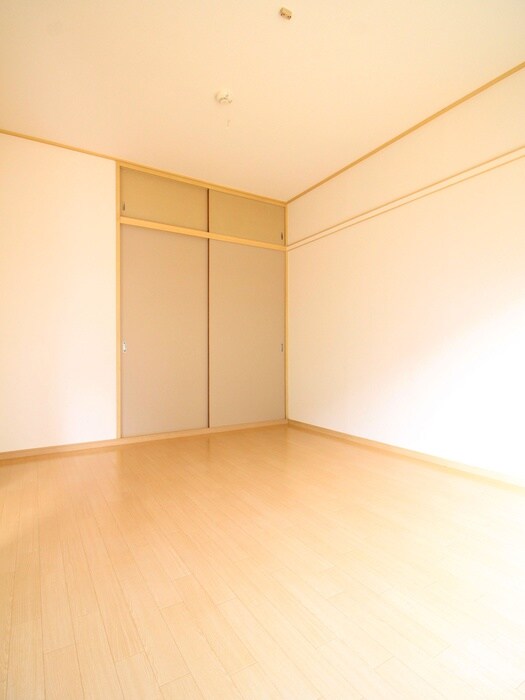 物件内観写真6　(居室)