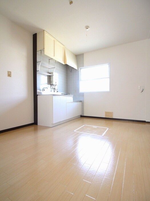 物件内観写真7　(内観写真)